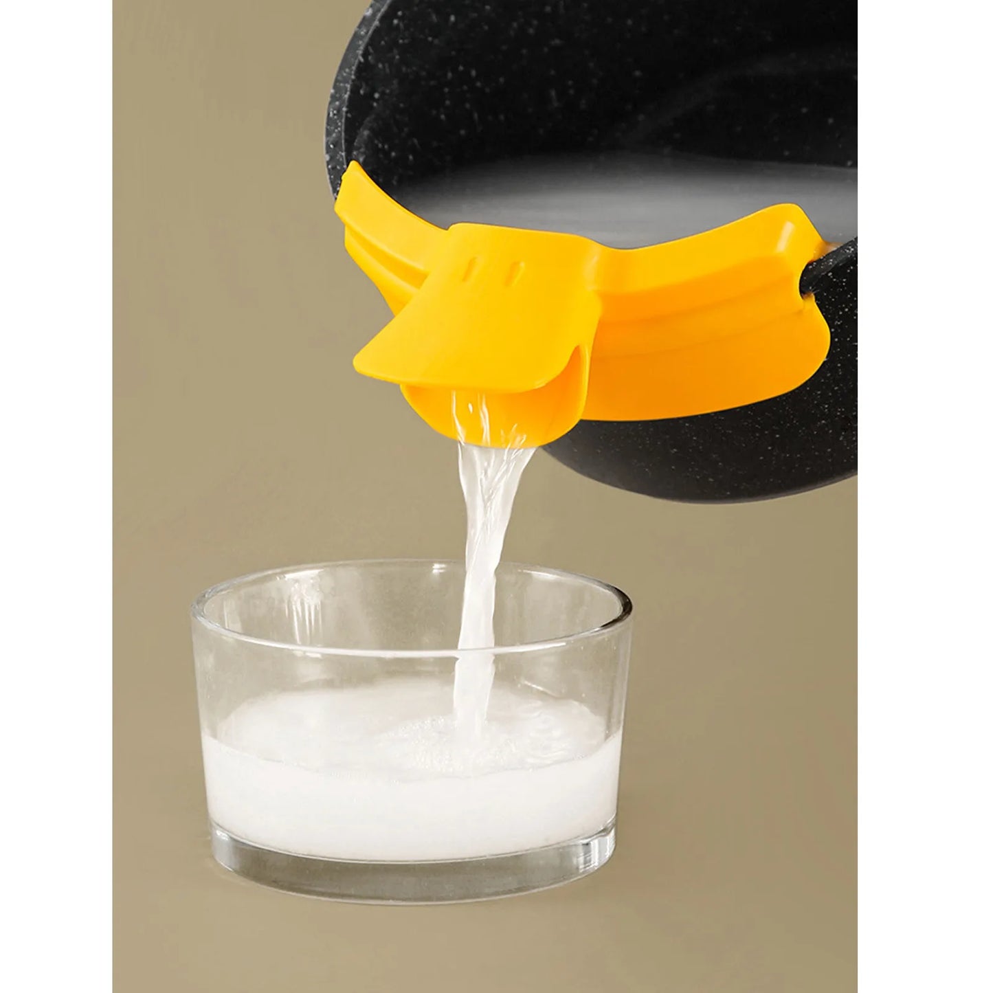 Silicone Pour Spout – Splash-Proof