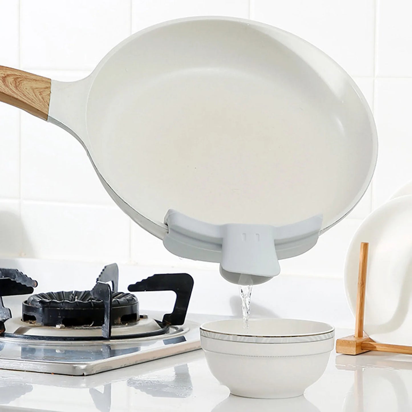 Silicone Pour Spout – Splash-Proof