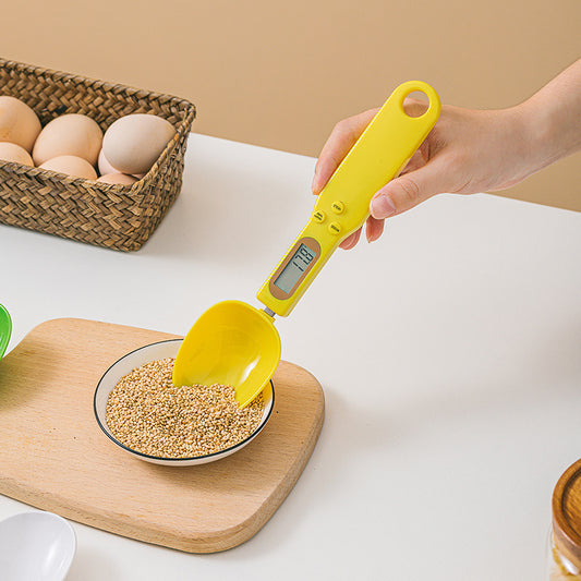 Smart Spoon Scale – Measure & Weigh in One